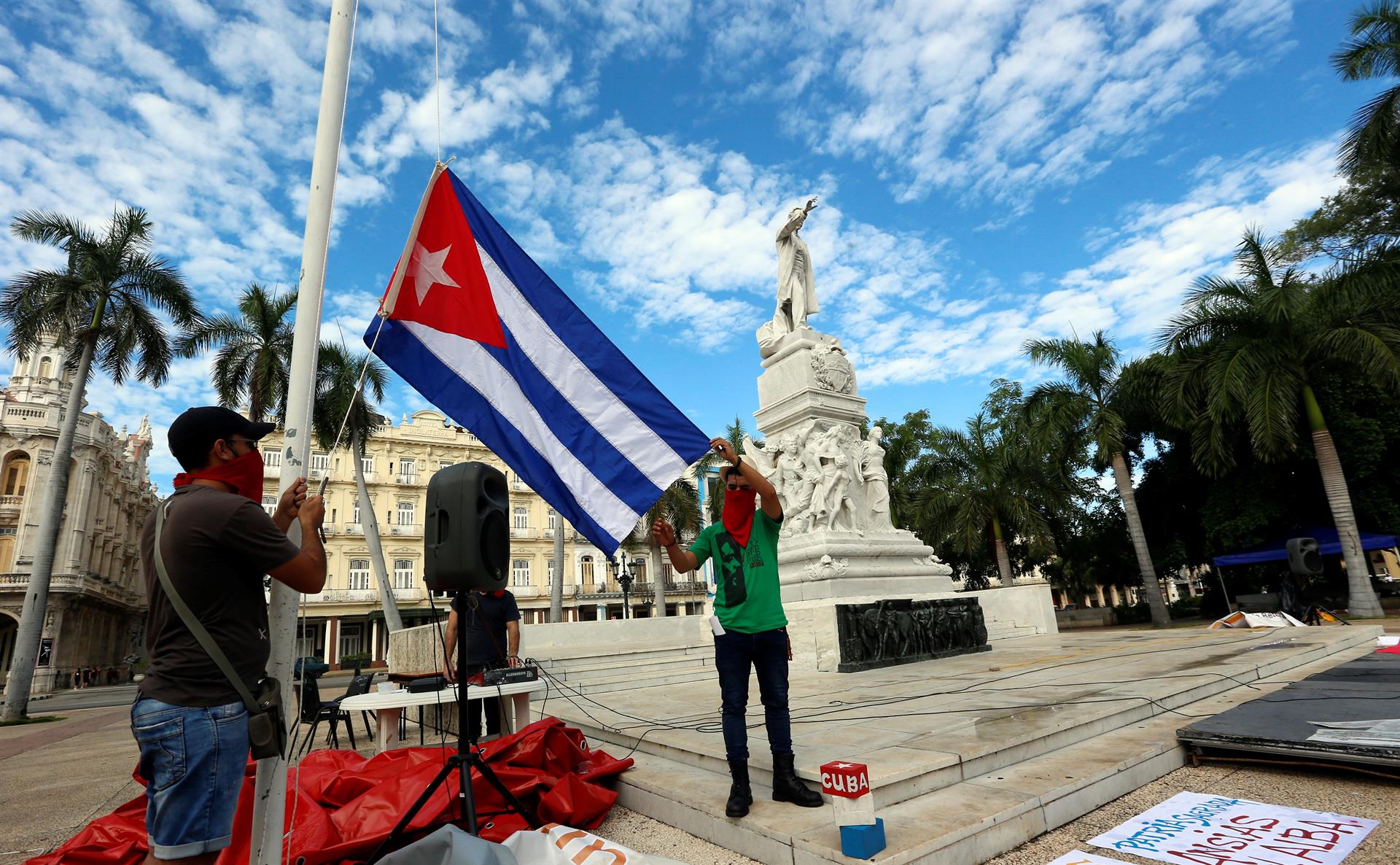 Imagen de archivo de una protesta en Cuba. EFE/Ernesto Mastrascusa
