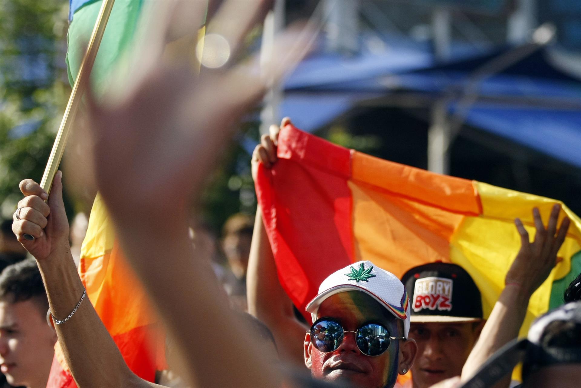 Imagen de archivo que muestra una marcha del Orgullo Gay. EFE/CHRISTIAN ESCOBAR MORA
