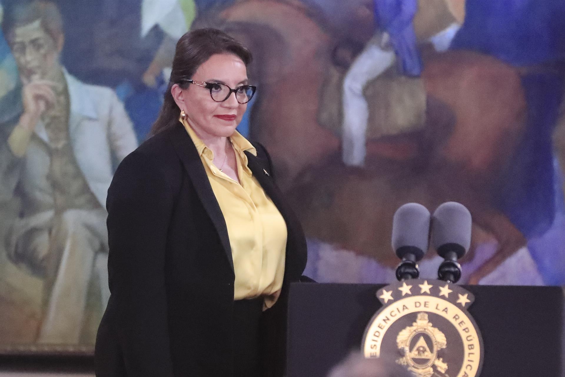 Fotografía de archivo de la presidenta de Honduras, Xiomara Castro. EFE/ Gustavo Amador
