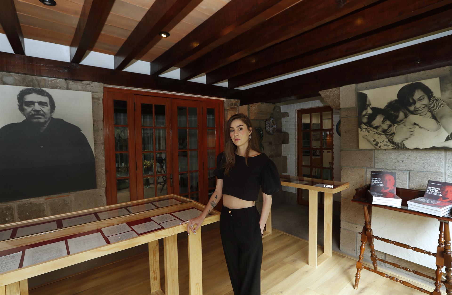 Exponen correspondencia de García Márquez, el escritor que no escribía cartas La nieta y directora de la Casa de la Literatura Gabriel García Márquez, Emilia García Elizondo, posa hoy, para fotos durante una entrevista para Efe, en la Ciudad de México (México) . EFE/Mario Guzmán