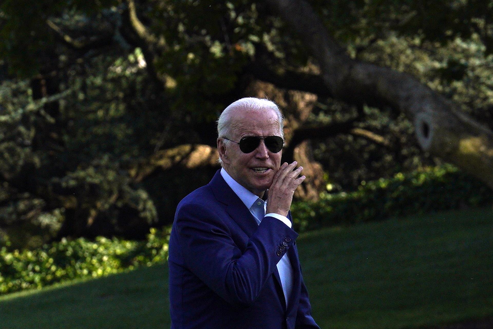 Biden sigue mejorando y se contagió “probablemente” de la subvariante BA.5 EFE/EPA/Yuri Gripas / POOL