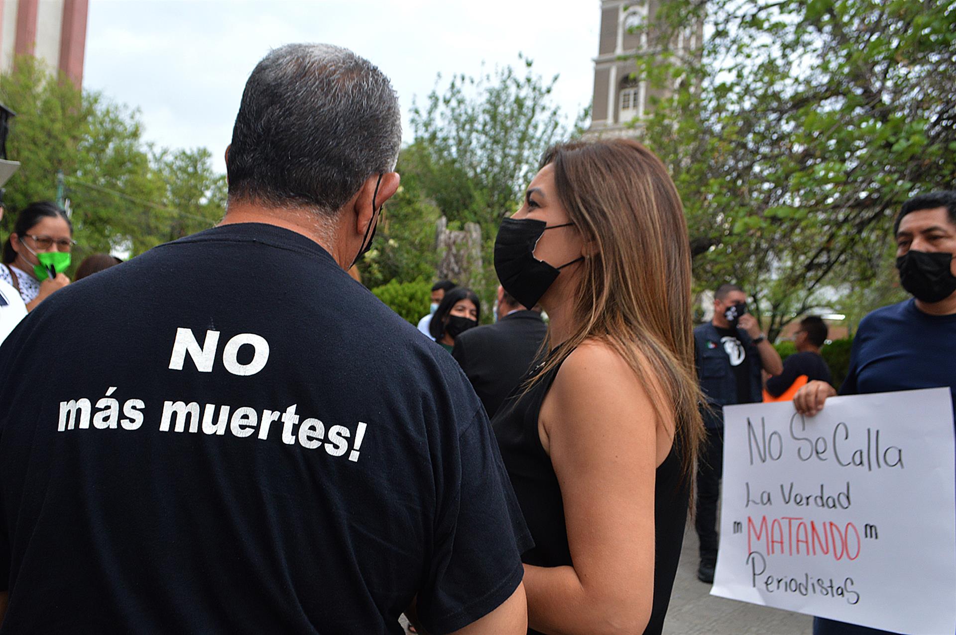 Un grupo de comunicadores protestan por el asesinato del periodista Antonio de la Cruz, en Ciudad Victoria, Tamaulipas (México). Imagen de Archivo. EFE/Alfredo Peña
