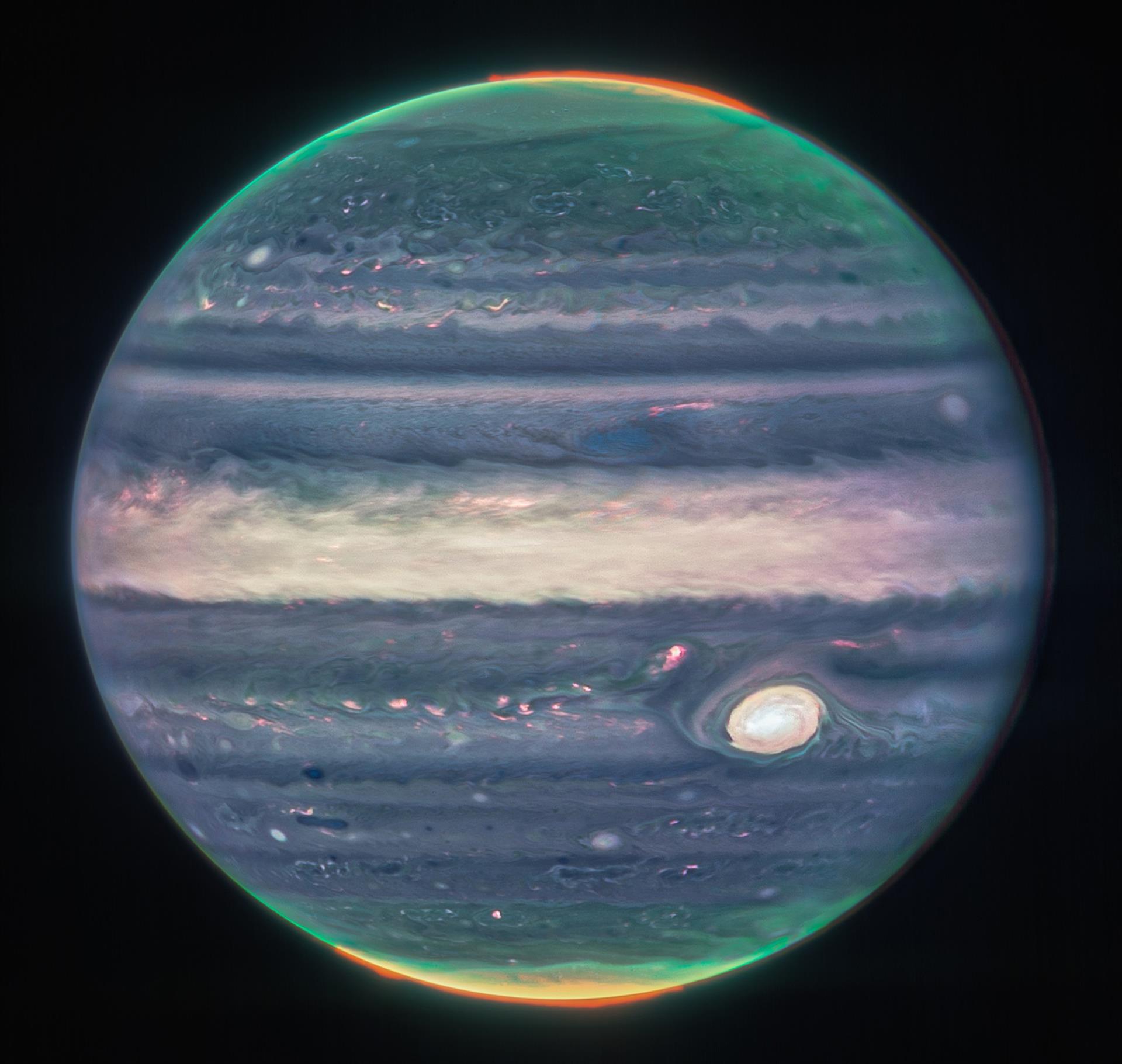 Fotografía cedida por la NASA donde se aprecia una imagen de júpiter tomada por la cámara de infrarrojo cercano (NIRcam) del Telescopio Espacial James Webb (JWST) y procesada por Judy Schmidt a partir de tres filtros: F360M (rojo), F212N (amarillo-verde) y F150W2 (cian), y alineación debido a la rotación del planeta. EFE/ Nasa/esa/csa/equipo Ers SOLO USO EDITORIAL SOLO DISPONIBLE PARA ILUSTRAR LA NOTICIA QUE ACOMPAÑA (CRÉDITO OBLIGATORIO)
