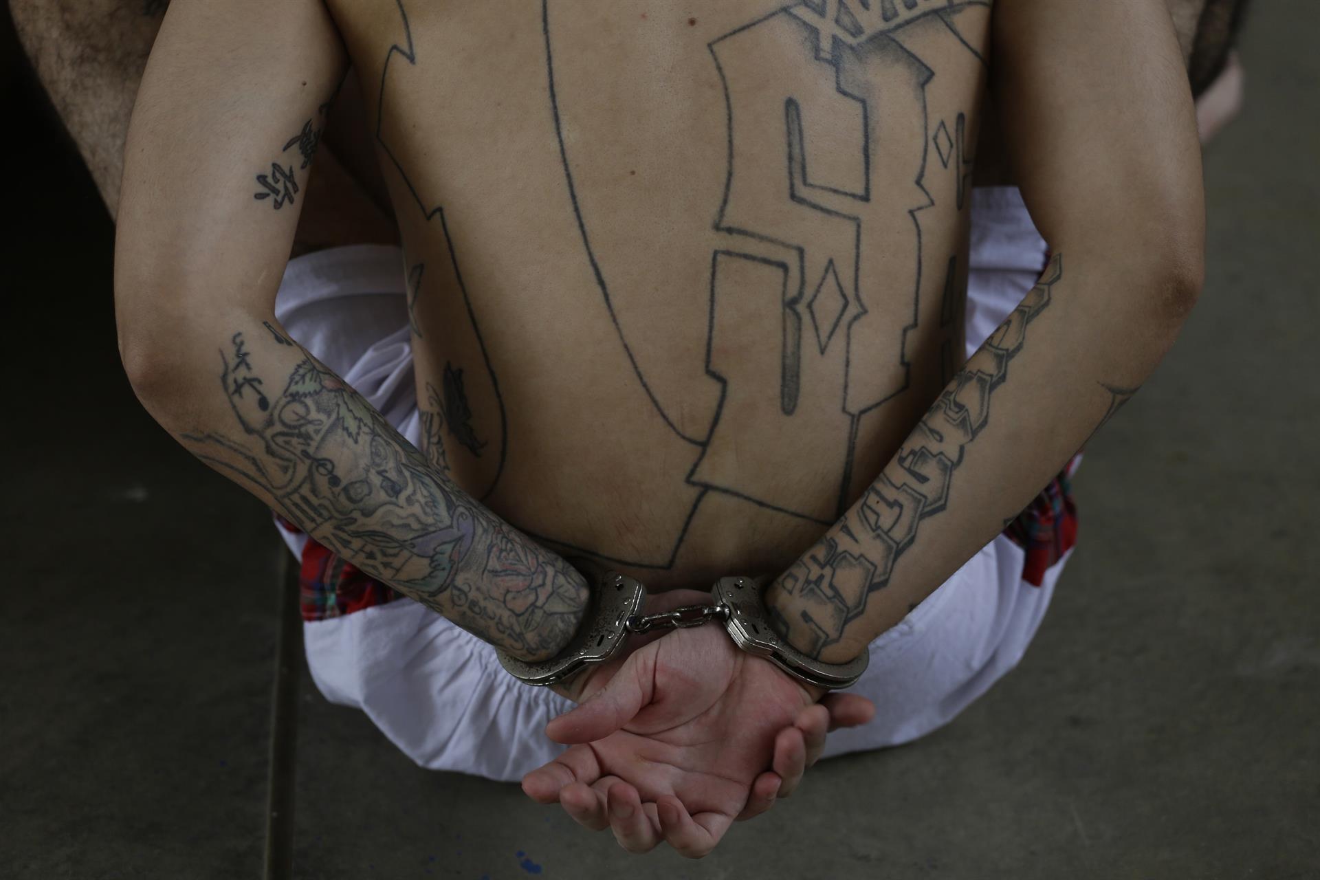 Luis Alejandro Varela, de 24 años, y William Reyes Fuentes, de 27, se declararon culpables el pasado 24 de junio de asesinato en segundo grado y conspiración por la muerte de Carlos Rivas Majano. Imagen de archivo. EFE/ Rodrigo Sura
