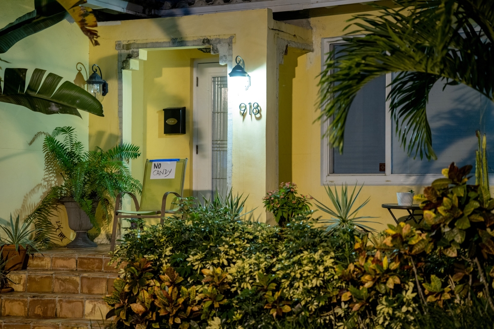 Jacksonville no hará cumplir ley contra depredadores sexuales en Halloween