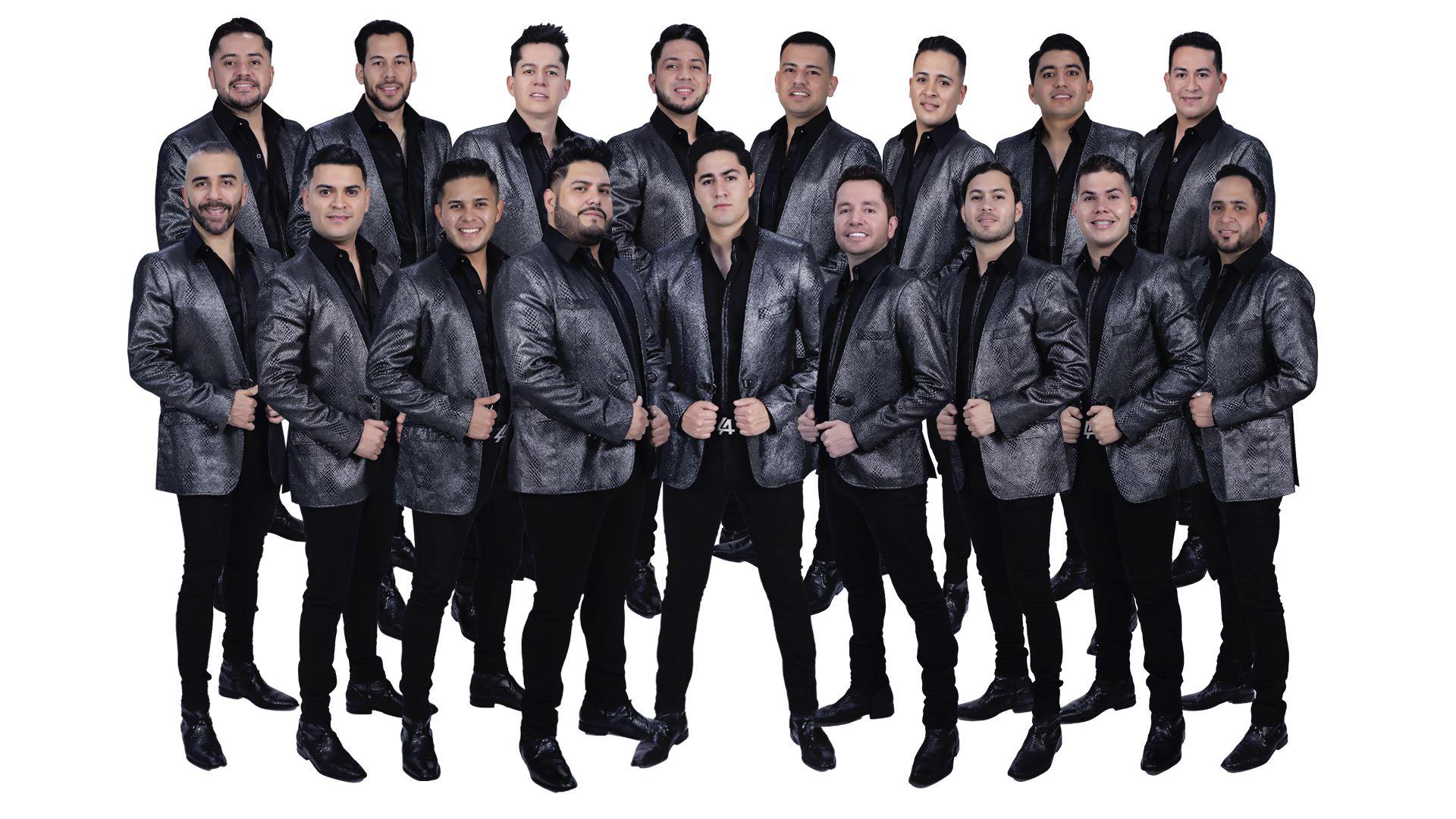 Fotografía cedida por Anval Music donde aparecen los integrantes de la banda de música regional mexicana La Adictiva que presentó hoy su nuevo disco, una versión de lujo de su anterior EP 