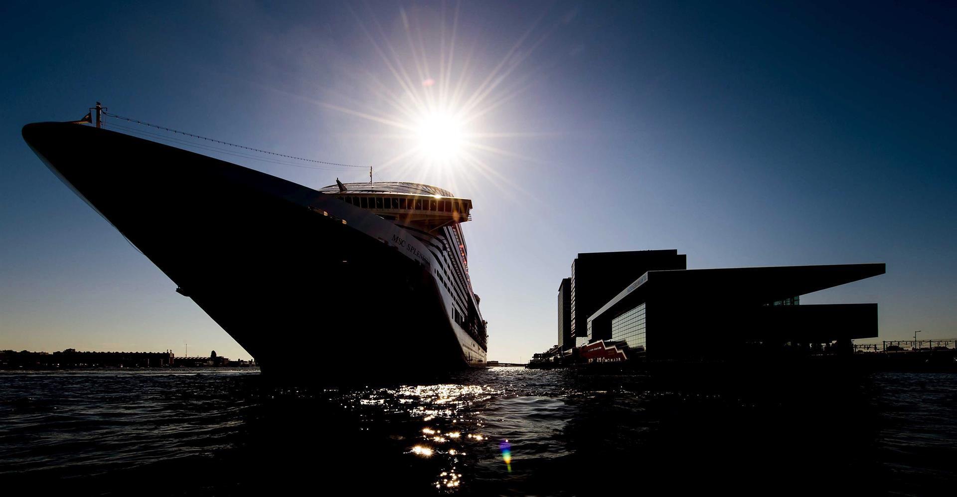 MSC anuncia que tendrá cinco cruceros con base en EEUU a fines de 2023 EFE/EPA/KOEN VAN WEEL/File