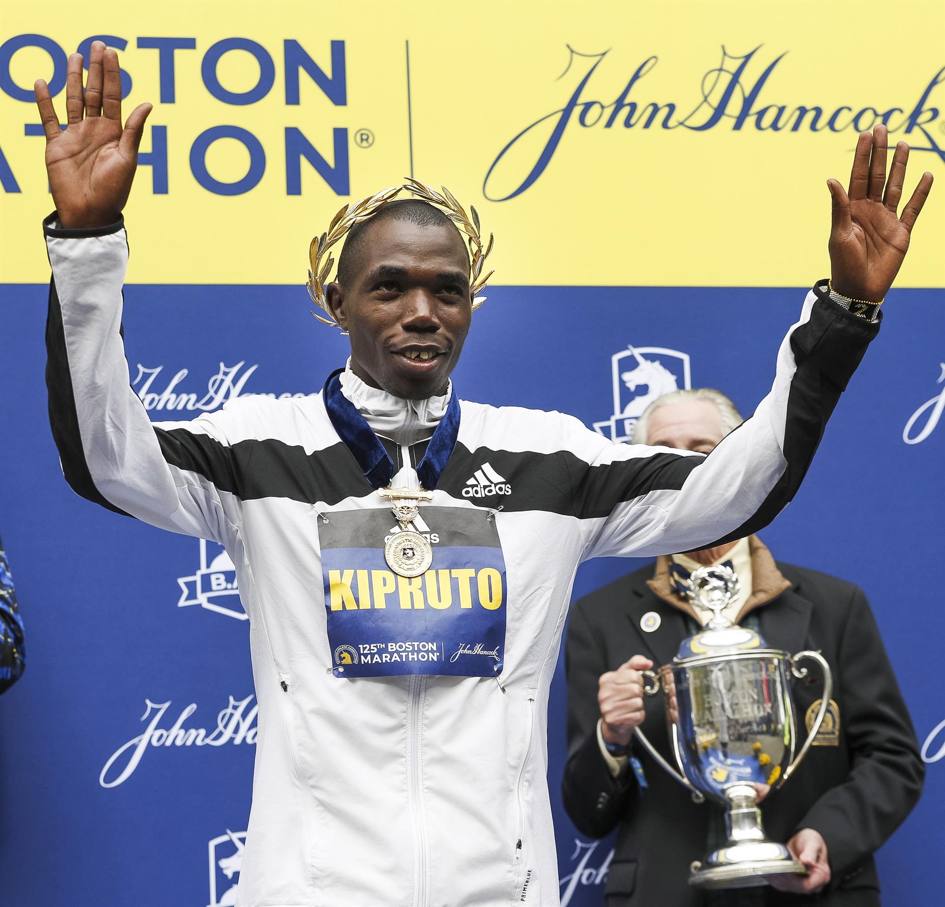 Benson Kipruto Conquista Su Primer Maratón De Chicago - Hola News