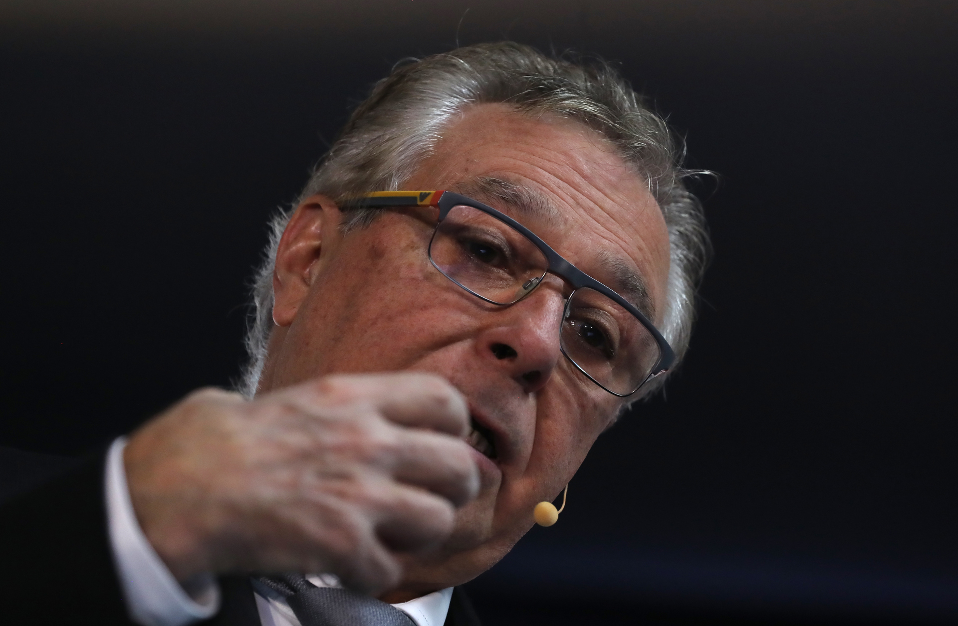 Edición genética podría revolucionar tratamiento contra el cáncer El oncólogo e investigador, Alejandro Madrigal, habla durante una rueda de prensa este miércoles, en la Ciudad de México (México). EFE/Alex Cruz