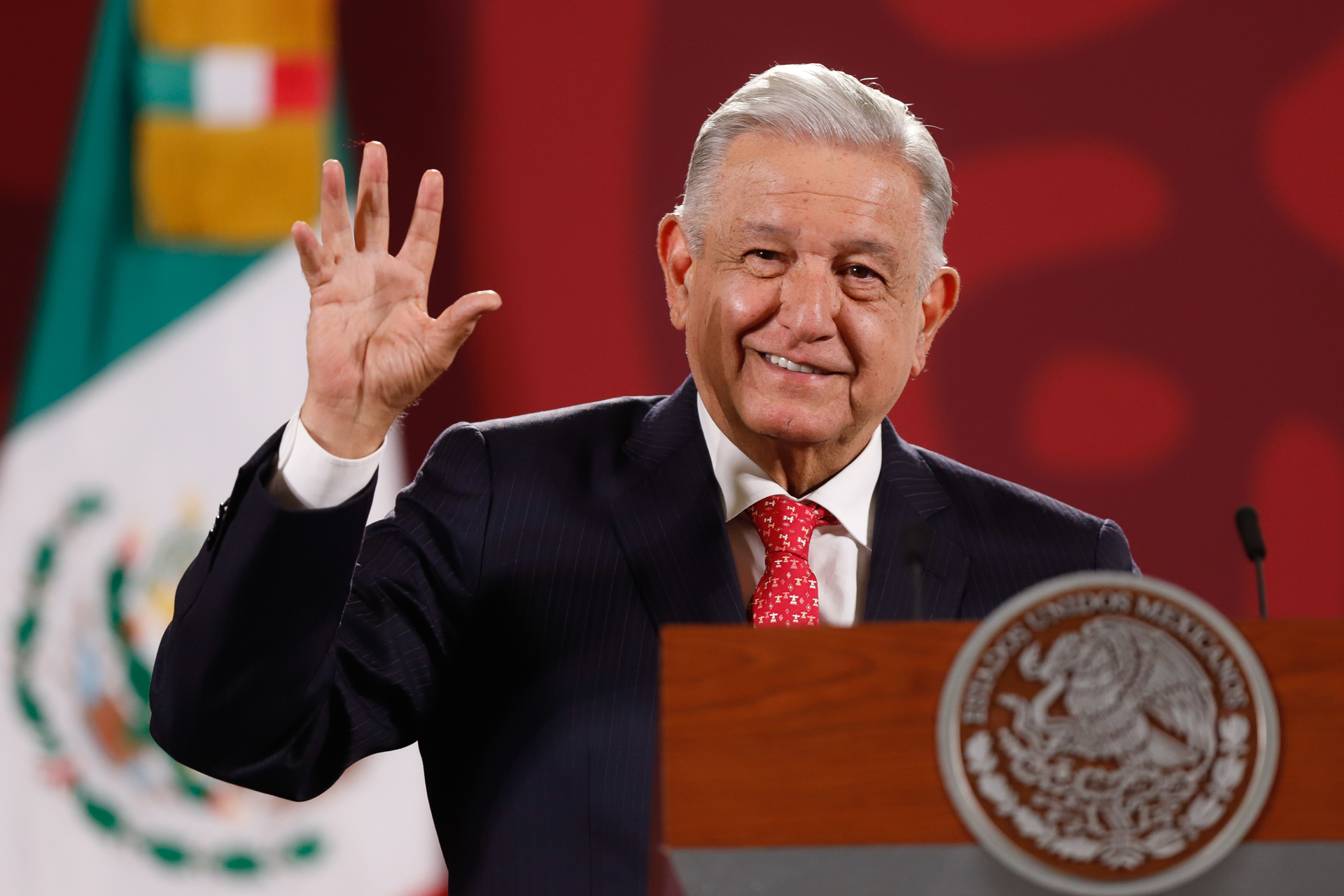 El presidente de México, Andrés Manuel López Obrador, durante su participación en la conferencia matutina en el Palacio Nacional, hoy en la Ciudad de México (México). EFE/ Isaac Esquivel
