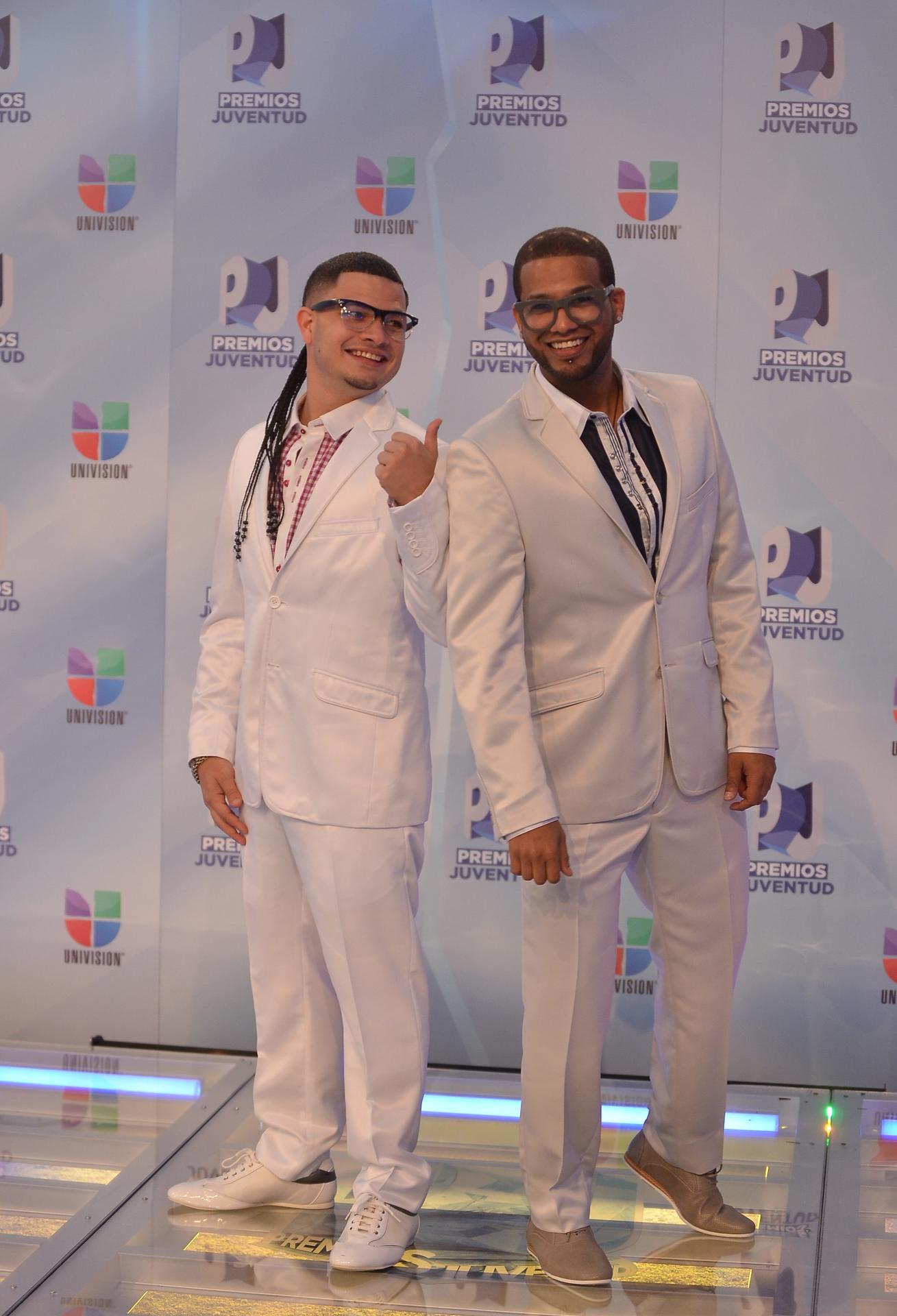 Reguetoneros Jowell y Randy piden disculpas por polémico concierto en  México - Hola News