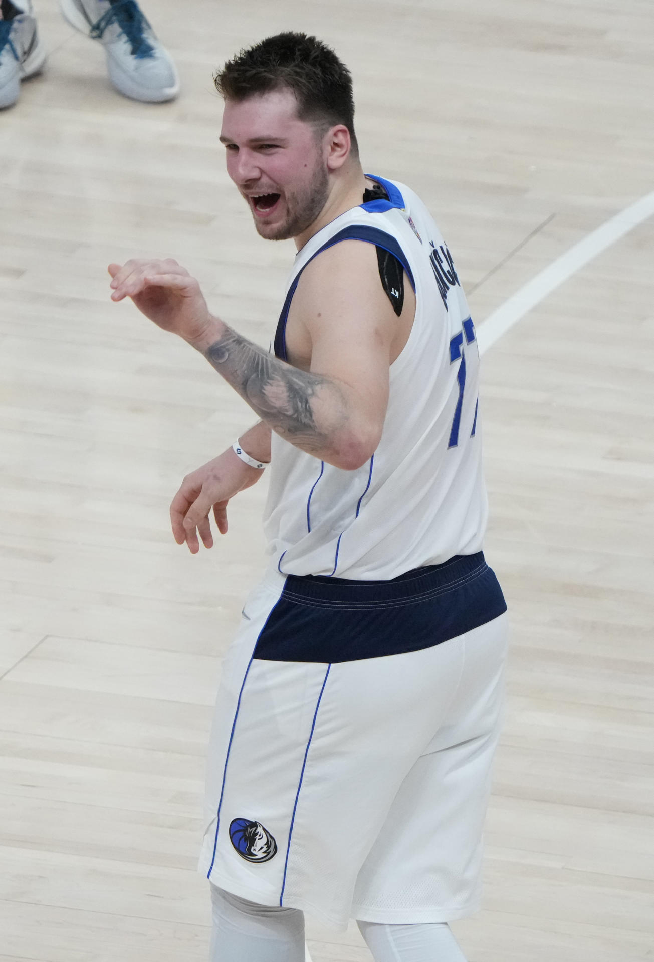 El escolta de los Dallas Mavericks, Luka Doncic (77), en una fotografía de archivo. EFE/ George Frey
