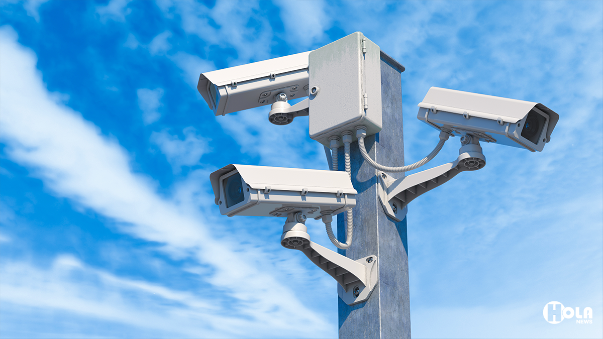 Proponen cámaras para controlar velocidad en zonas escolares Hola News