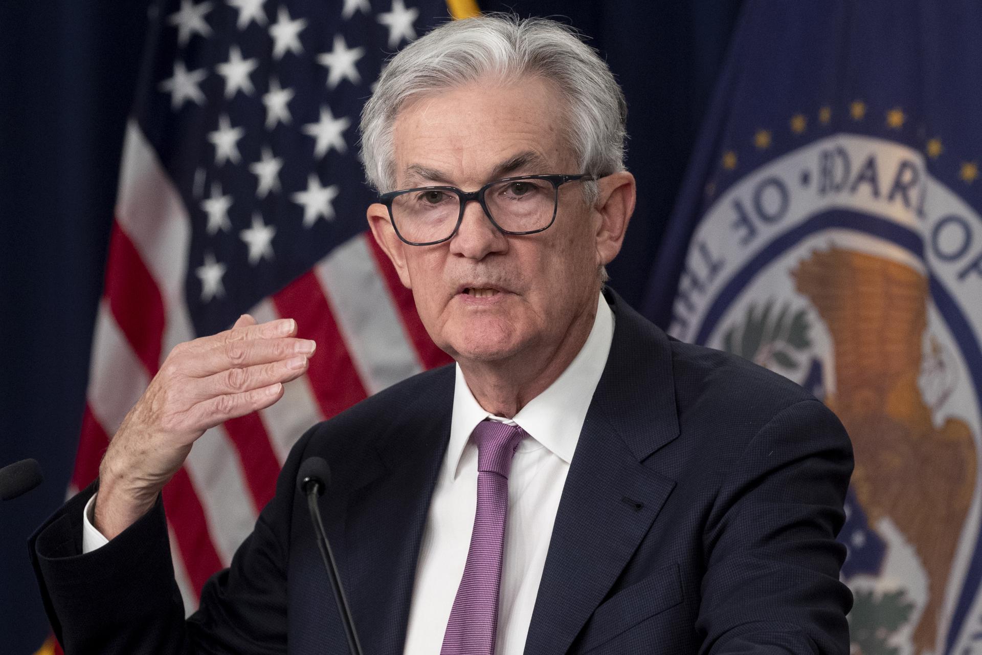 Fotografía de archivo en la que se registró al presidente de la Reserva Ferderal de Estados Unidos (Fed), Jerome Powell, durante una conferencia de prensa, en Washington DC (EE.UU.). EFE/Michael Reynolds
