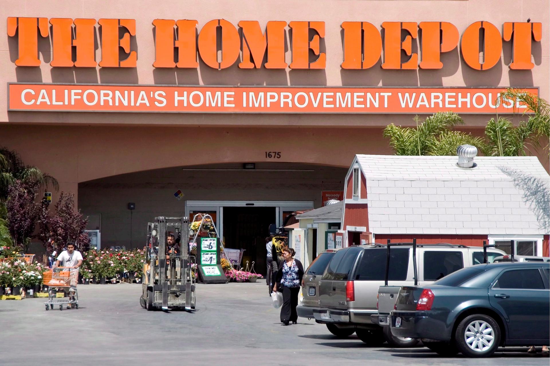 Home Depot gana  millones de dólares en su primer trimestre, un 8,5%  menos - Hola News