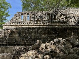 Fotografía del Templo de Kinich Ahau o "Señor de los ojos de Sol", ubicado en la zona arqueológica de Kankí, el 26 de mayo de 2023 en Campeche (México). EFE/ Martha López
