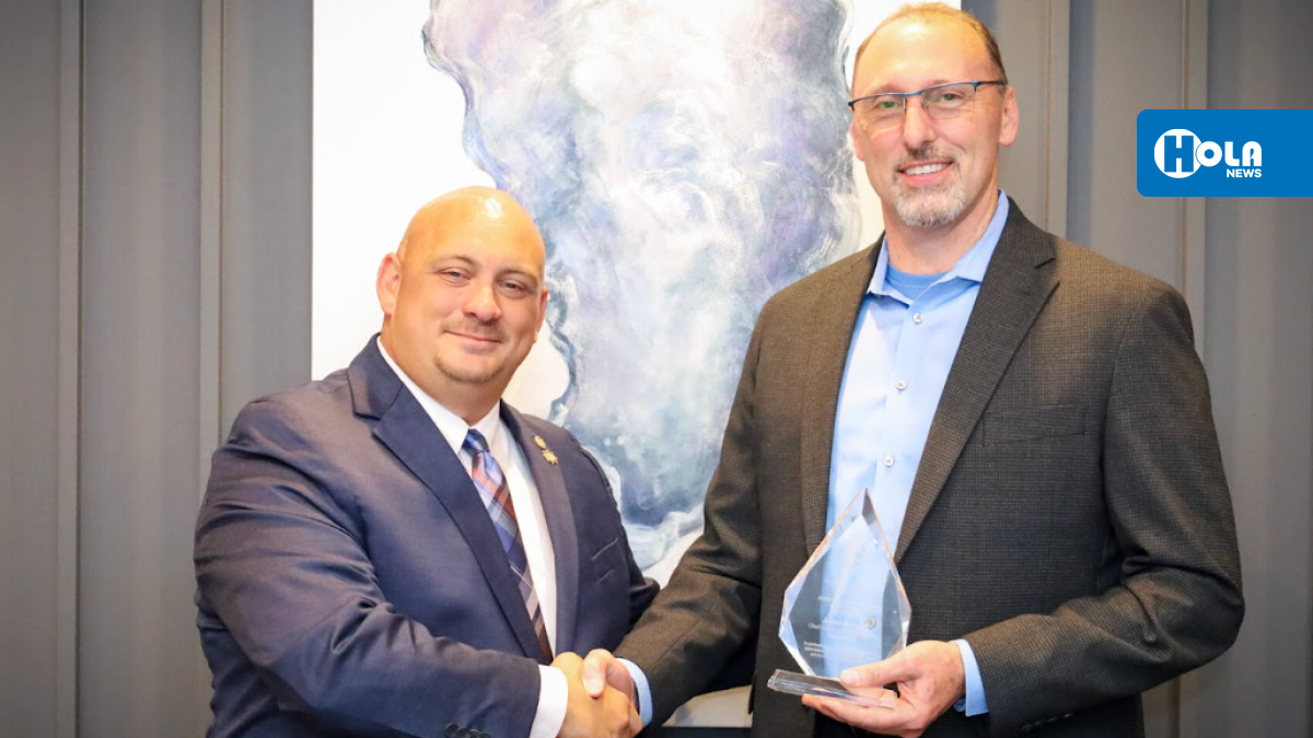 Líder portuario reconocido “Persona Marítima del Año”