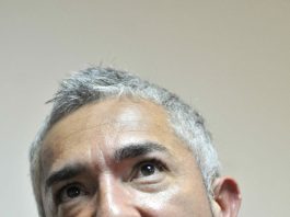 Fotografía de archivo del entrenador de perros, César Millán, mundialmente conocido como "El Encantador de Perros". EFE/Jeffrey Arguedas
