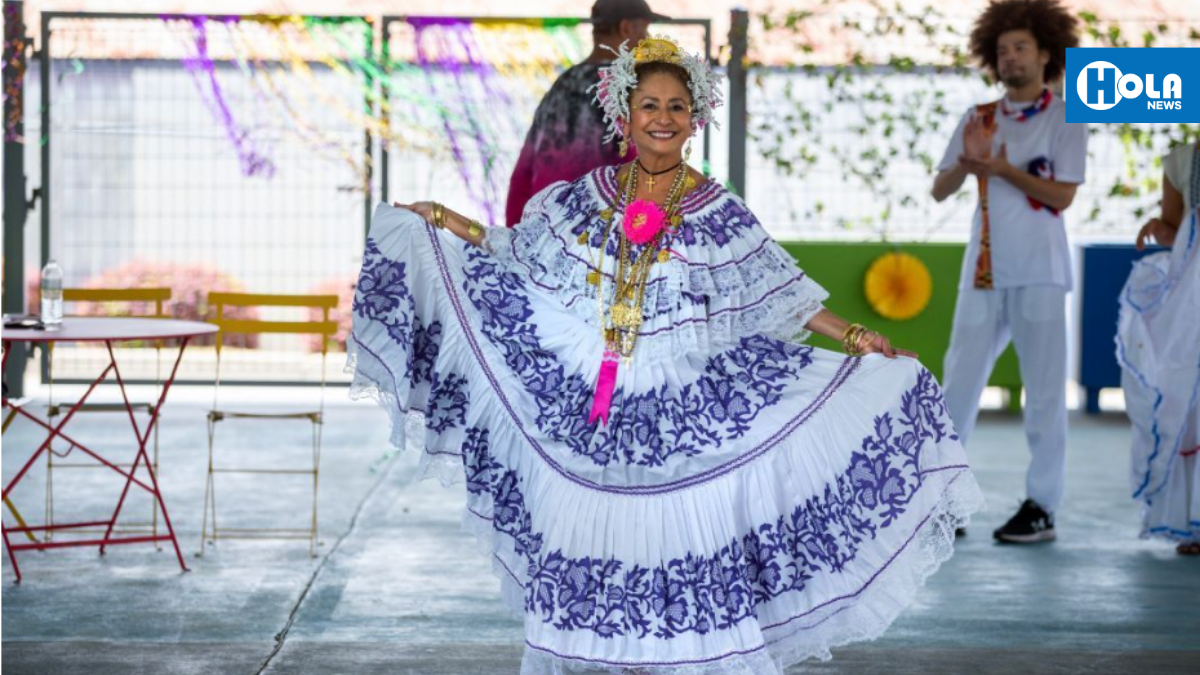 Biblioteca rinde homenaje en Mes de la Herencia Hispana