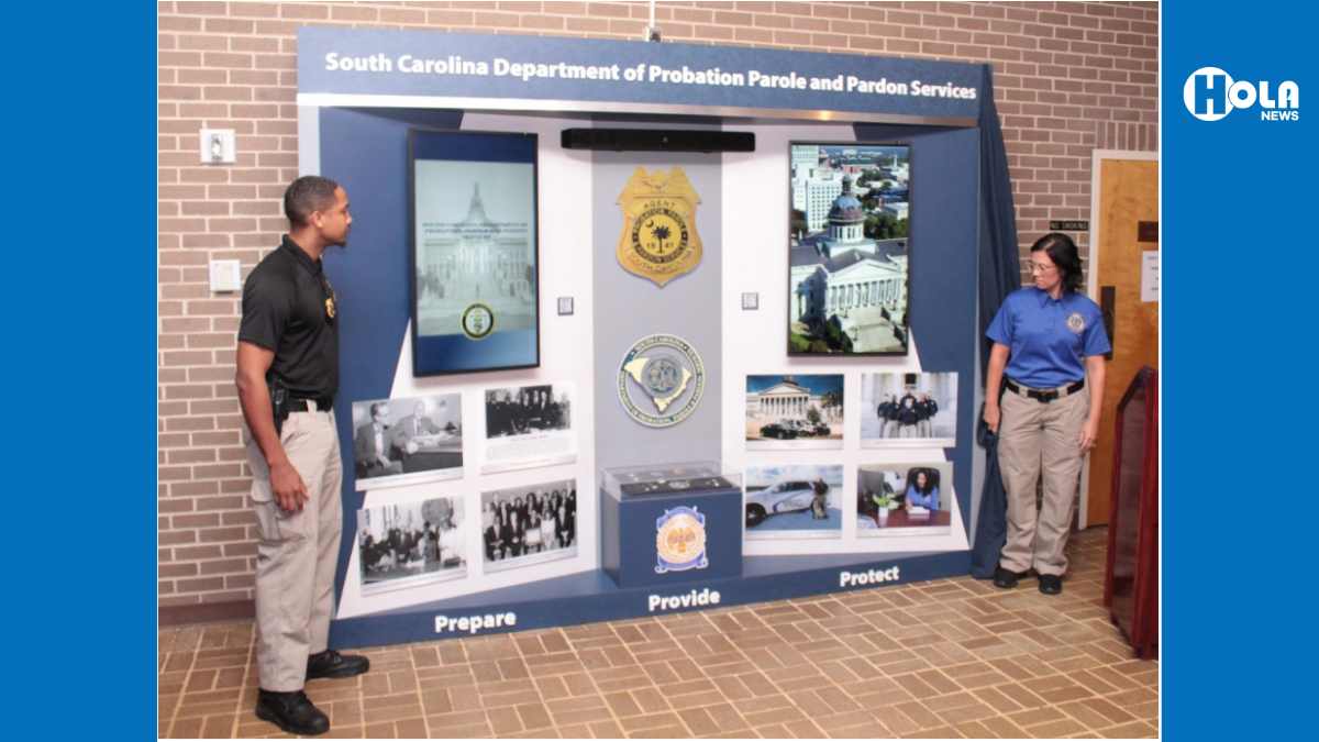 Departamento de Servicios de Libertad Condicional presenta nueva exhibición