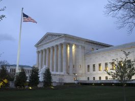 Vista del edificio del Tribunal Supremo estadounidense en Washington DC (Estados Unidos). Imagen de archivo. EFE/Michael Reynolds
