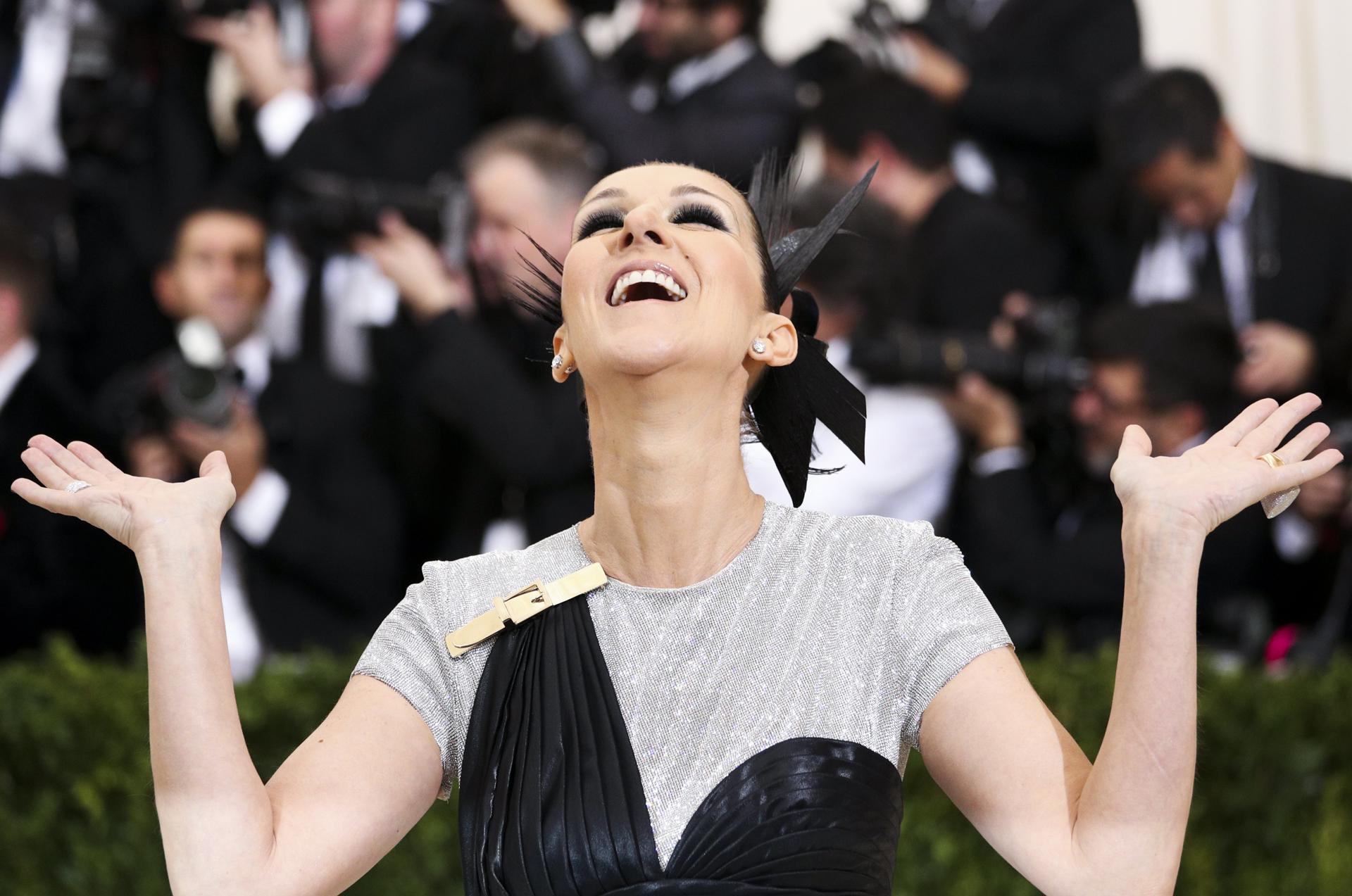 Céline Dion ha perdido el control de sus músculos por culpa de su enfermedad neurológica La cantante canadiense Celine Dion. Imagen de archivo. EFE/Justin Lane