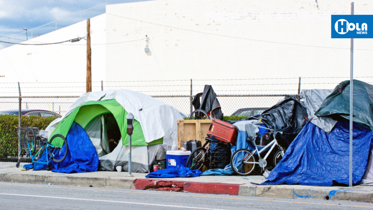 Proyecto de ley limitaría que personas sin hogar duerman en lugares públicos