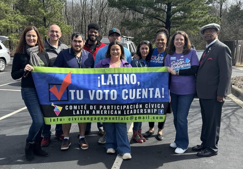 Finalizó la votación anticipada en Carolina del Norte Miembros del Comité Latino de Participación Civica del Condado de Mecklenburg