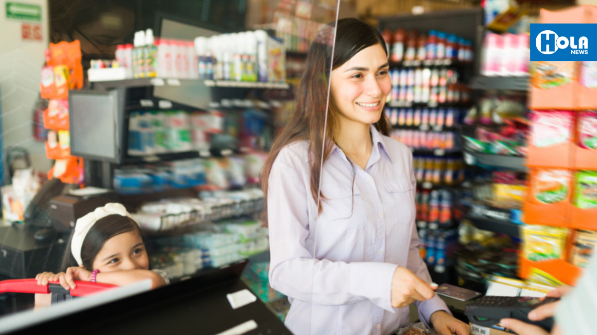 Familias recibirán dinero para alimentos durante las vacaciones
