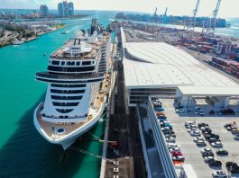 Inauguran en Miami una terminal de cruceros biométrica para 36.000 pasajeros diarios Fotografía cedida por MSC Cruises donde se observa un crucero en la nueva terminal de MSC Cruises en la ciudad de Miami (Estados Unidos). EFE/ Msc Cruises SOLO USO EDITORIAL/SOLO DISPONIBLE PARA ILUSTRAR LA NOTICIA QUE ACOMPAÑA (CRÉDITO OBLIGATORIO)