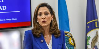 Congresistas de Florida piden libertad para Cuba y sus presos en Día de la Independencia Fotografía de archivo. EFE/ Giorgio Viera