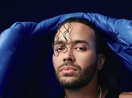 Prince Royce: “Es un momento difícil para los latinos en EEUU, pero lo vamos a superar” El popular músico estadounidense de ascendencia dominicana Prince Royce se mostró en Madrid preocupado por la situación que viven los latinoamericanos en Estados Unidos desde que el presidente Donald Trump empezó a aplicar su política de deportaciones, pero también dijo estar esperanzado porque "este momento difícil se va a superar". EFE/ Sony - SOLO USO EDITORIAL/SOLO DISPONIBLE PARA ILUSTRAR LA NOTICIA QUE ACOMPAÑA (CRÉDITO OBLIGATORIO) -
