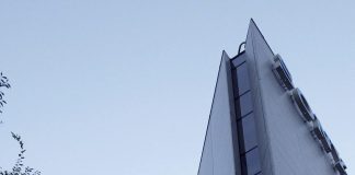 Principales discográficas negocian por derechos de licencia de música de IA Archivo. EFE/EPA/EVERETT KENNEDY BROWN