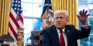 Trump carga contra el “desastre” de Powell frente a la Fed y pide que rebaje los tipos Imagen de archivo. EFE/EPA/FRANCIS CHUNG / POOL