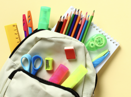 Florida inicia mes libre de impuestos escolares