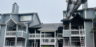 Seis heridos tras incendio en complejo de apartamentos