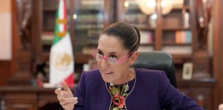 México celebra “muy buena llamada” con Trump y busca construir un “acuerdo de largo plazo” Fotografía cedida este jueves por la Presidencia de México, de la mandataria mexicana Claudia Sheinbaum, durante una llamada con su homólogo estadounidense Donald Trump, desde Palacio Nacional de la Ciudad de México (México). EFE/Presidencia de México/SOLO USO EDITORIAL/NO VENTAS/SOLO DISPONIBLE PARA ILUSTRAR LA NBOTICIA QUE ACOMPAÑA(CRÉDITO OBLIGATORIO)