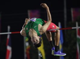 Brasil domina, Colombia y Estados Unidos mantienen pulso por el segundo puesto El mexicano Abimelec Zamorano compite este lunes en la final salto de altura de los Juegos Panamericanos Junior en la ciudad paraguaya de Luque. EFE/Juan Pablo Pino