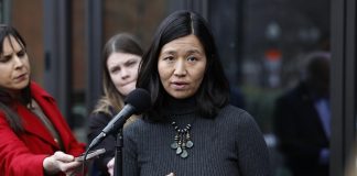 Alcaldesa de Boston defiende a migrantes con mariachi ante “amenazas” de fiscal de EEUU Archivo. EFE/EPA/CJ GUNTHER