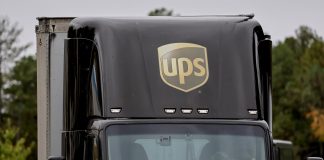 La empresa de mensajería UPS recortó 48.000 empleos este año, el doble de lo previsto EFE/EPA/ERIK S. LESSER