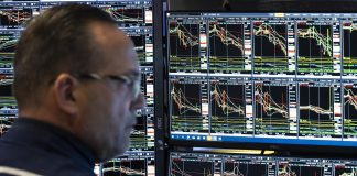 Wall Street abre en verde y el Dow Jones sube un 0,45 % Imagen de archivo. EFE/EPA/JUSTIN LANE