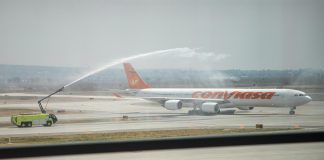 El Gobierno asegura que EEUU no permitirá nuevos vuelos desde México “hasta nuevo aviso” Vista general de una de las pistas del Aeropuerto Internacional Felipe Ángeles, en el municipio de Zumpango, en el Estado de México (México). Imagen de archivo. EFE/Isaac Esquivel