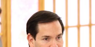 Rubio excluye a Cuba de la ayuda estadounidense por el huracán Melissa EFE/EPA/YOSHIKAZU TSUNO / POOL