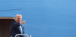 Trump descarta que la reunión con Kim Jong-un sea inminente EFE/EPA/Kim Kyung-Hoon / POOL