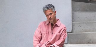 El dominicano Vicente García celebra el éxito de su música “arriesgada” fiel a su país Fotografía sin fecha específica cedida por Sony Music del cantante dominicano Vicente García. García celebra el éxito de su álbum 'Puñito de Yocahú', una "apuesta arriesgada" que es fiel a las culturas indígenas y afrocaribeñas de su país y que recibió tres nominaciones al Latin Grammy, en lo que él percibe como una mayor apertura a la diversidad de ritmos latinos. EFE/ Sony Music /SOLO USO EDITORIAL/NO VENTAS/ SOLO DISPONIBLE PARA ILUSTRAR LA NOTICIA QUE ACOMPAÑA (CRÉDITO OBLIGATORIO)