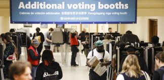 La mayoría de los votantes californianos apoyan nuevos mapas congresionales, según sondeo Archivo. EFE/EPA/JOHN G MABANGLO