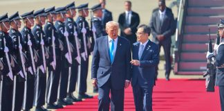 Trump vuelve a esquivar a Carney: “No vinimos a Corea del Sur para reunirnos con Canadá” EFE/EPA/YONHAP SOUTH KOREA OUT