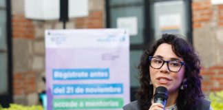 ONU Mujeres lanza un programa para revertir la no remuneración de los cuidados en México La cofundadora de Lactando Andrea Castillo habla en la presentación del panel 'Los cuidados como pilar de bienestar y desarrollo' este martes, en la Ciudad de México (México). EFE/Sáshenka Gutiérrez