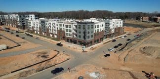 Cuatro pequeños negocios inquilinos en Eastland Yards