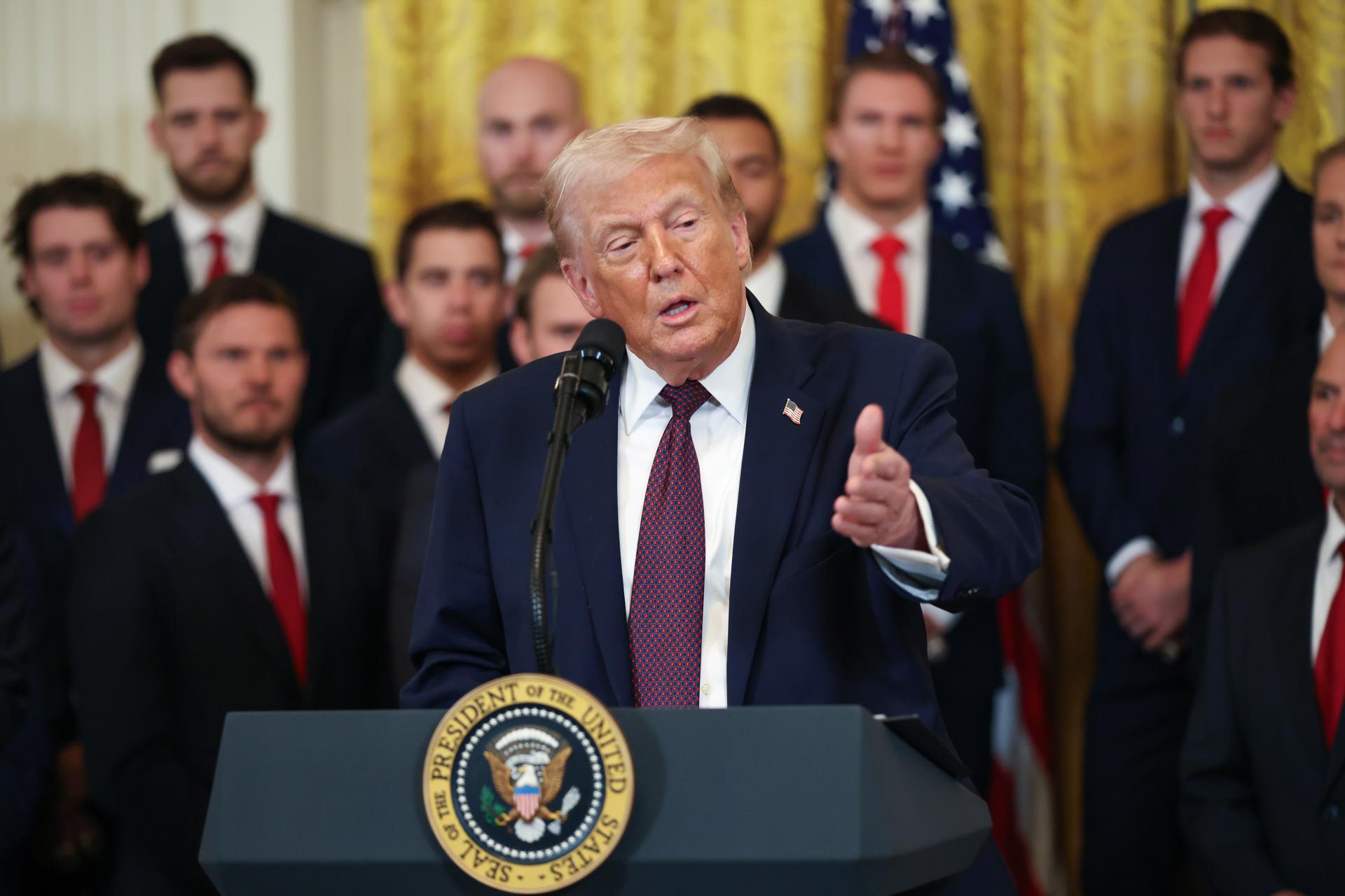 EFE/EPA/Samuel Corum / POOL
